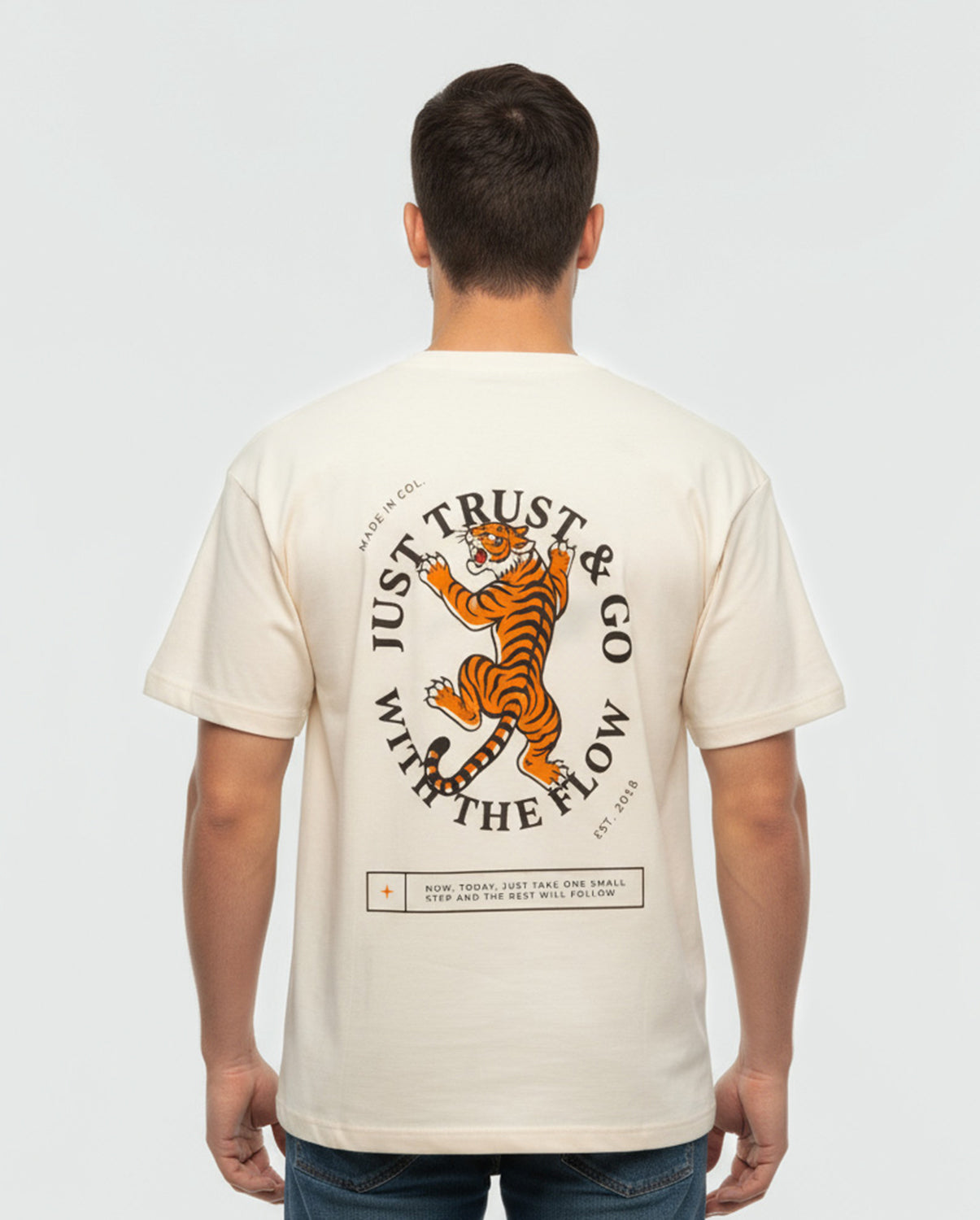Camiseta Trust
